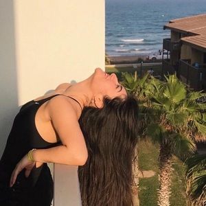 Meet your Posher, Azul